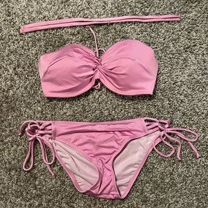 Victoria’s Secret bikini
